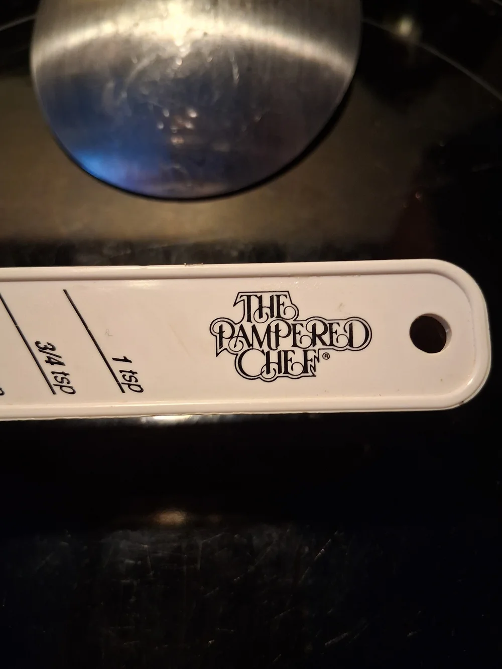 Pampered Chef Adjustable Measuring Spoon Teaspoon 1/8 tsp- 1 top USA